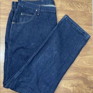Wrangler 47MWZPW Regular Fit Dark Wash Blue Jeans Mens 42x32